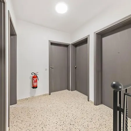 Apartmán Villa66 - Private Bedroom 6 - Shared Kitchen *