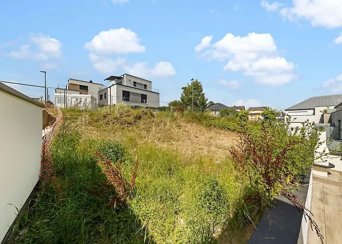 Villa66 - Private Bedroom 6 - Shared Kitchen Apartament