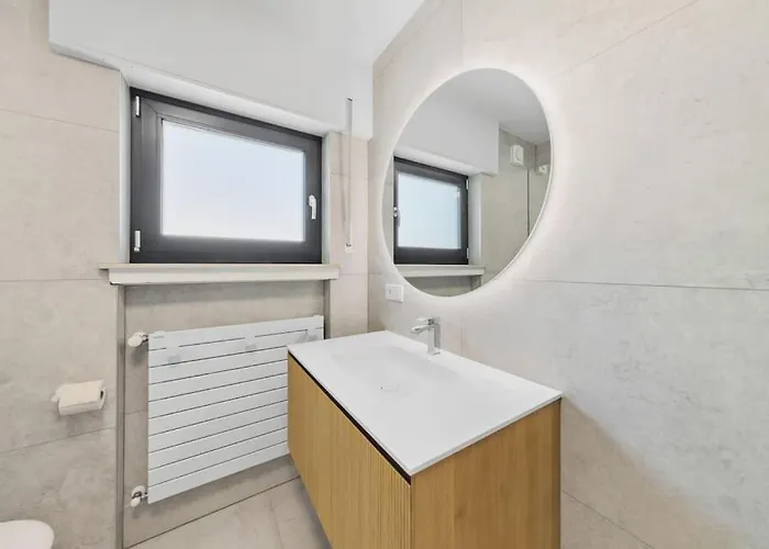 Villa66 - Private Bedroom 6 - Shared Kitchen Livange